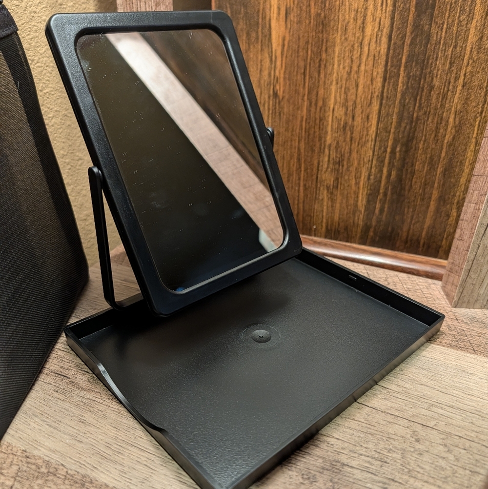 Portable Black Makeup Mirror